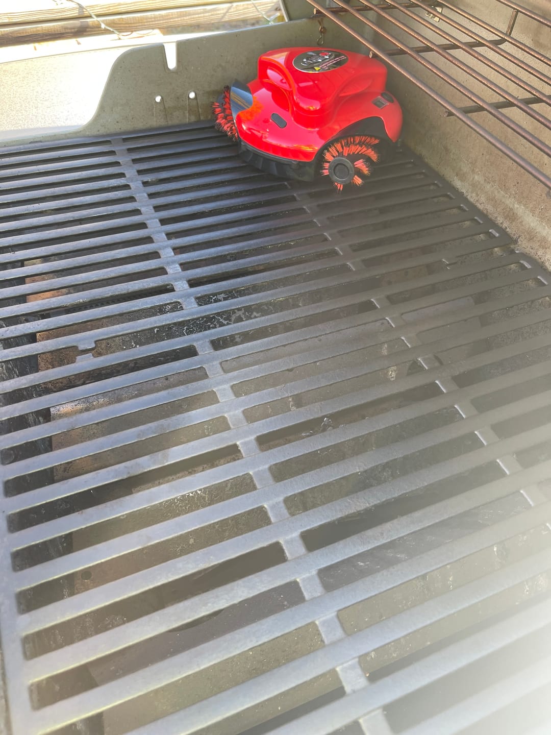 Customer photo review of Grillbot Grill Cleaning Robot