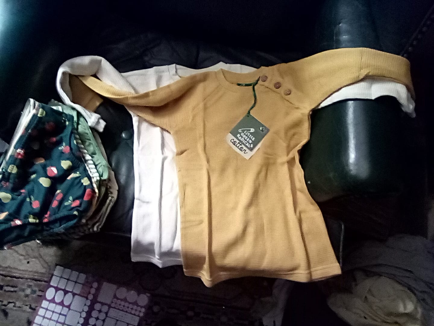 Customer photo review of Cream Waffle Long Sleeve Button Raglan T-Shirt