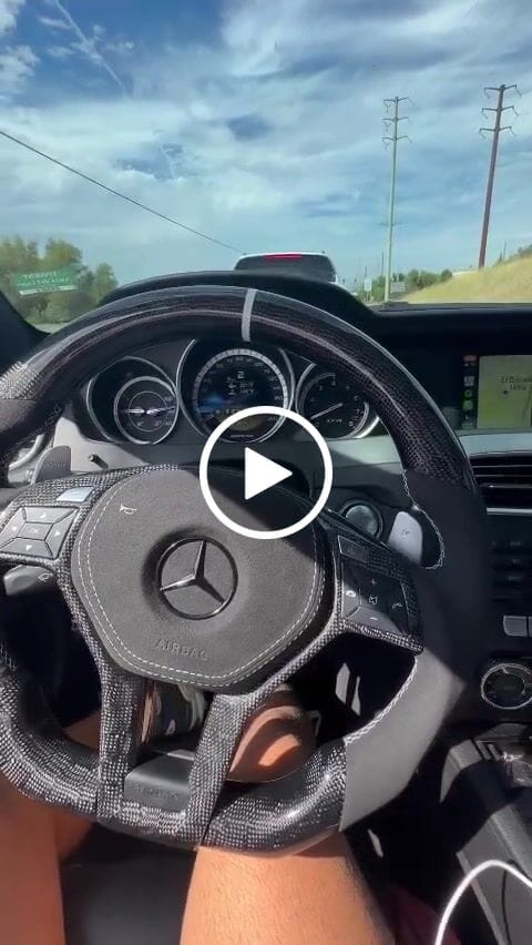 Customer video review of W204, W212 C-E Class Mercedes-Benz Custom Carbon Fiber Steering Wheel