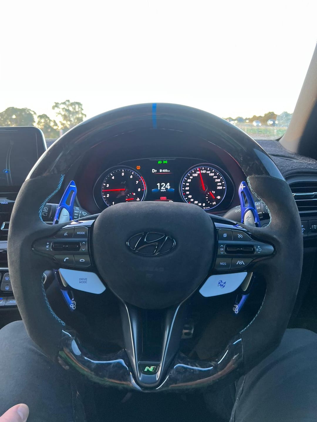 Customer photo review of HYUNDAI I30n Custom Carbon Fiber Steering Wheel