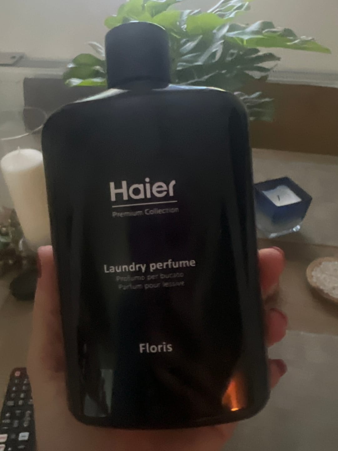 Customer photo review of Haier Fragrance Laundry perfume for Washing Machine, Concentrated Essence for Linen and Clothes, Long Lasting Active Formula Up to 5 Weeks, 100ml/400ml