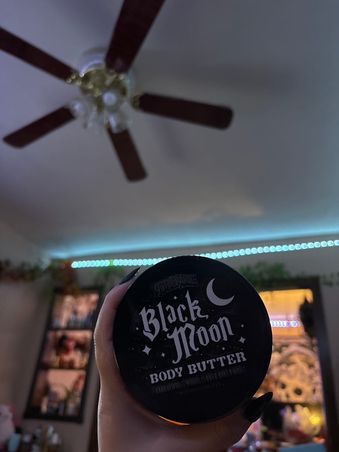 Customer photo review of Black Moon  Body Butter