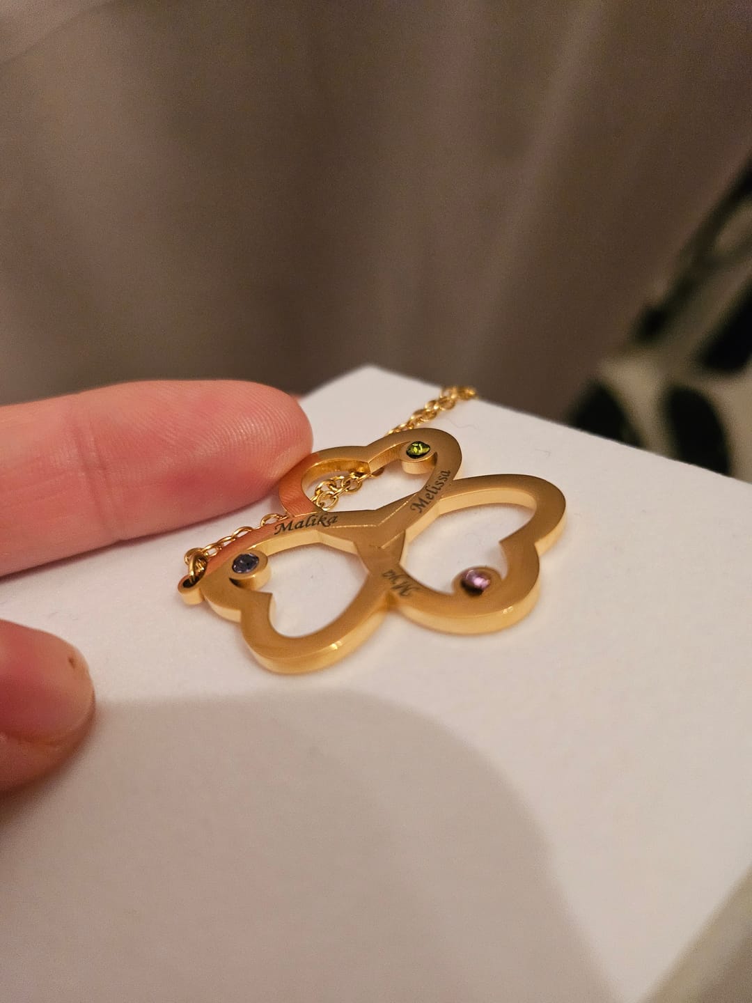 Customer photo review of Collier 3 Coeurs à personnaliser