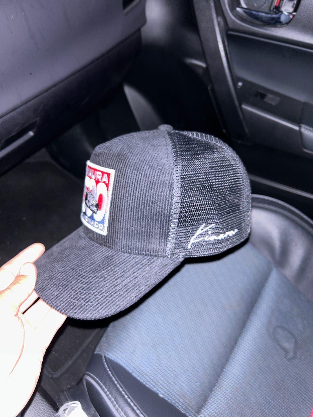 Customer photo review of KIAURA 500 in AMG Black