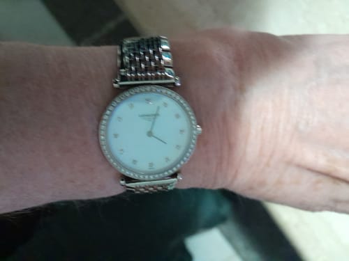 Customer photo review of Longines La Grande Classique Women's Quartz Watch L4.513.0.87.6
