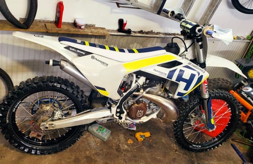 Customer photo review of Custom Seat Cover: 17-18 TC250