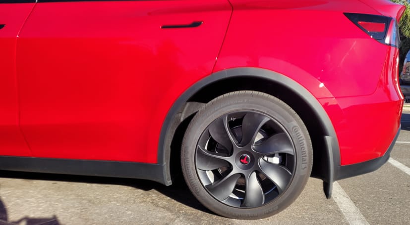 Customer photo review of TESPLUS 19'' Induction Style Wheel Cover for Model Y