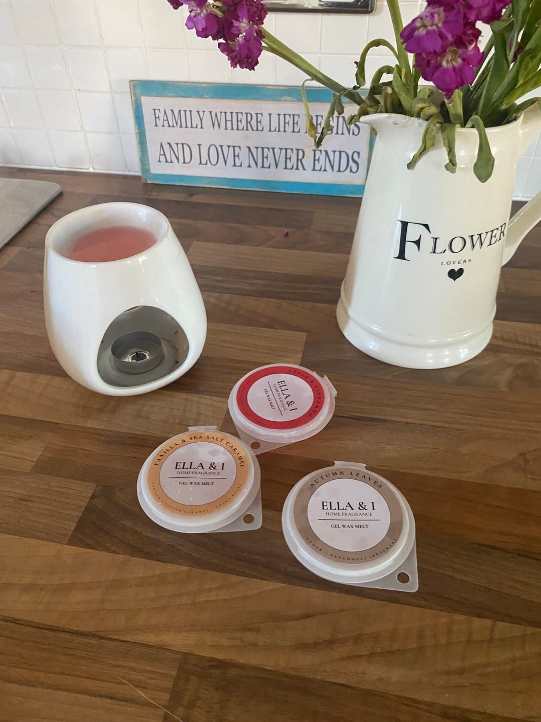Customer photo review of Apple & Cinnamon Gel Melt