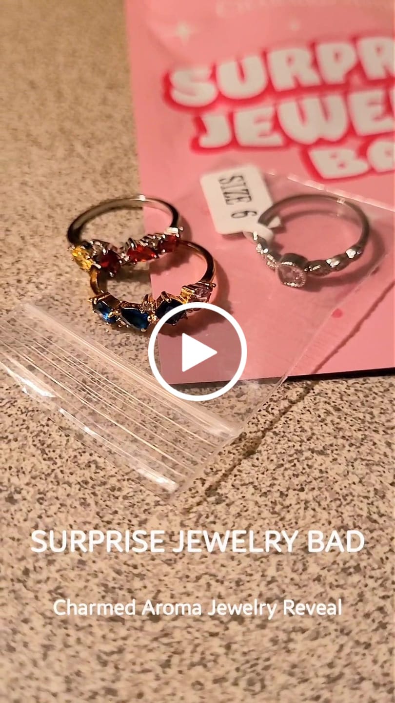 Customer video review of Surprise Candle - Surprise Jewelry Collection