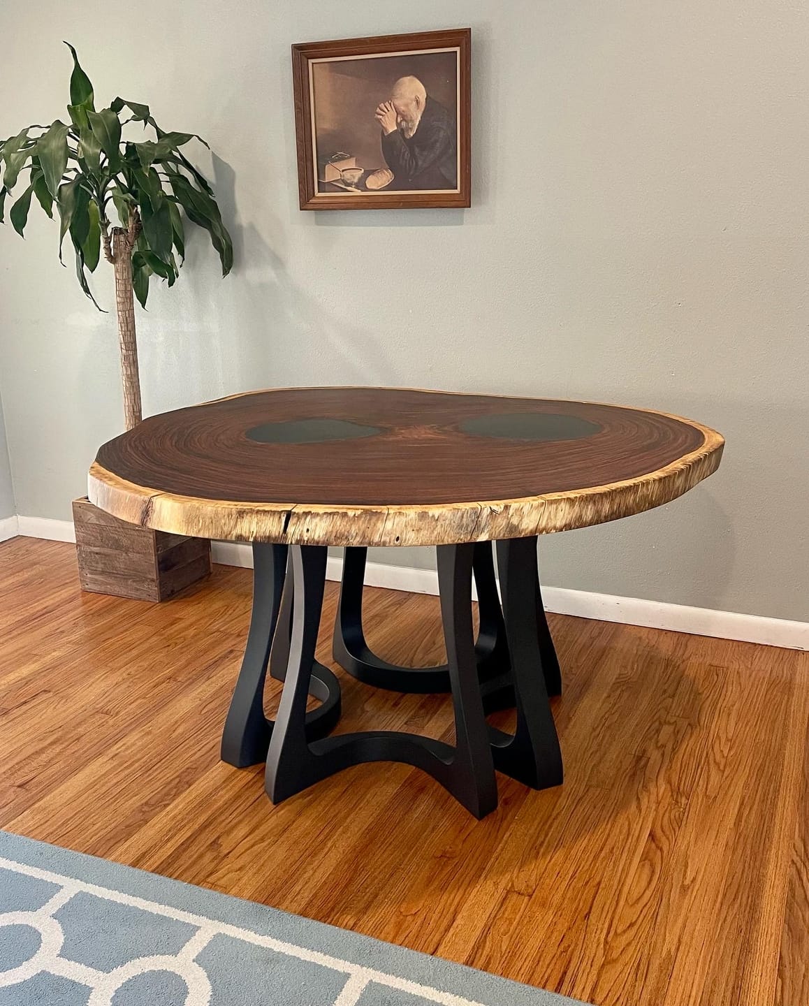 Customer photo review of Metal Table Legs - 436 Uzar 28"H
