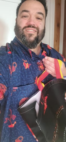 Customer photo review of Chucky "Love Hurts" – KUNUFLEX Short Sleeve Shirt