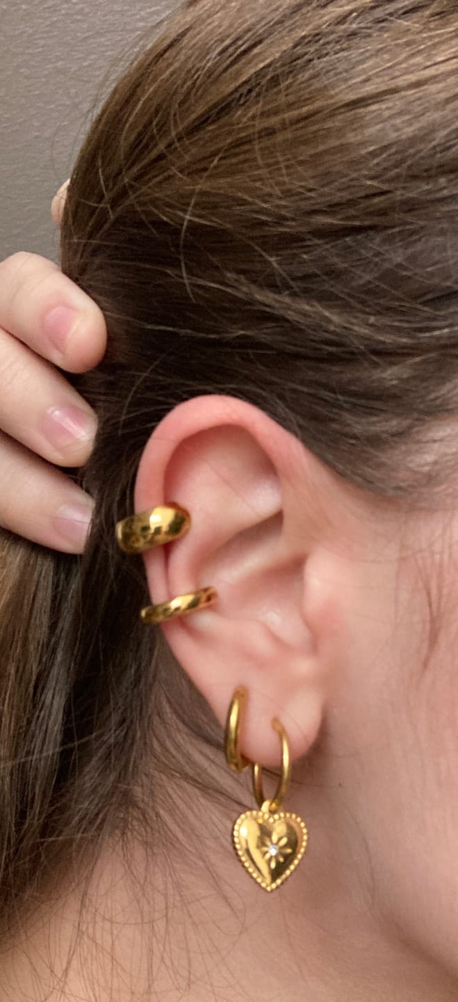 Customer photo review of Aretes Little Heart