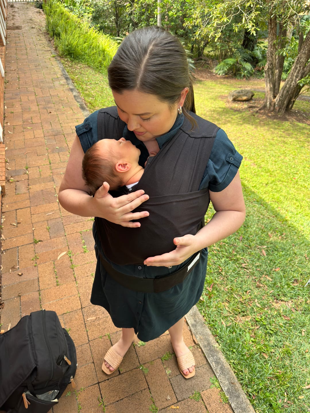Customer photo review of Newborn Carrier in Black