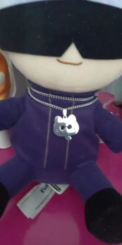 Customer photo review of GOJO SATORU NECKLACE