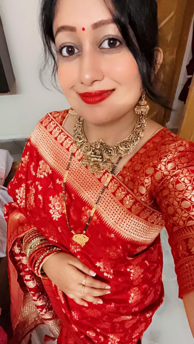 Customer photo review of Scarlet Red Banarasi Uppada Silk Saree