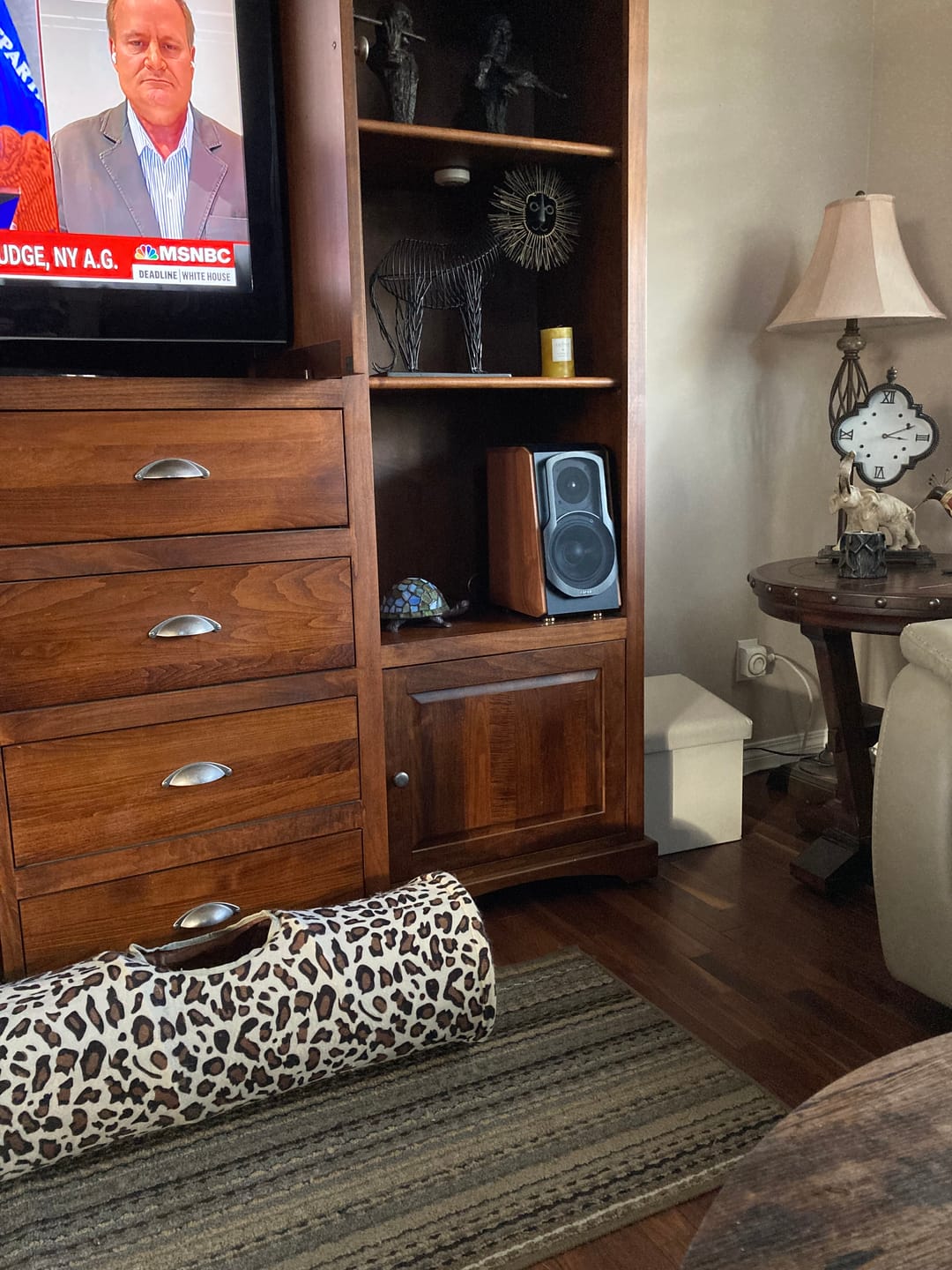 Customer photo review of Edifier S1000MKII Audiophile Active Bookshelf 2.0 Speakers