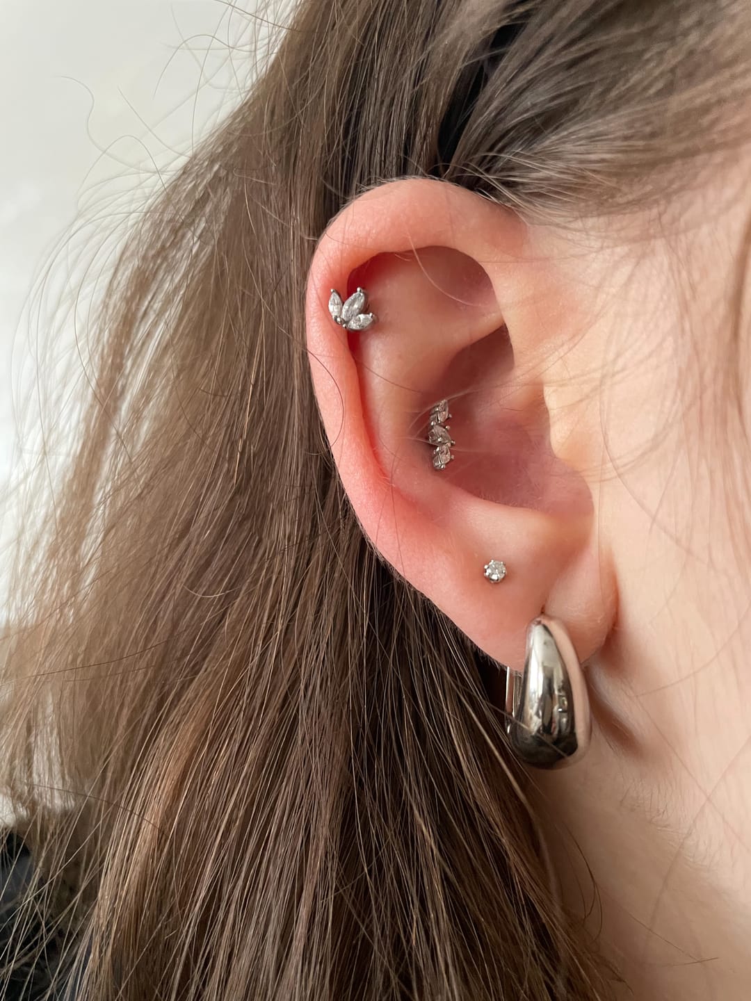Customer photo review of Cataleya Piercing | 18K vergoldet