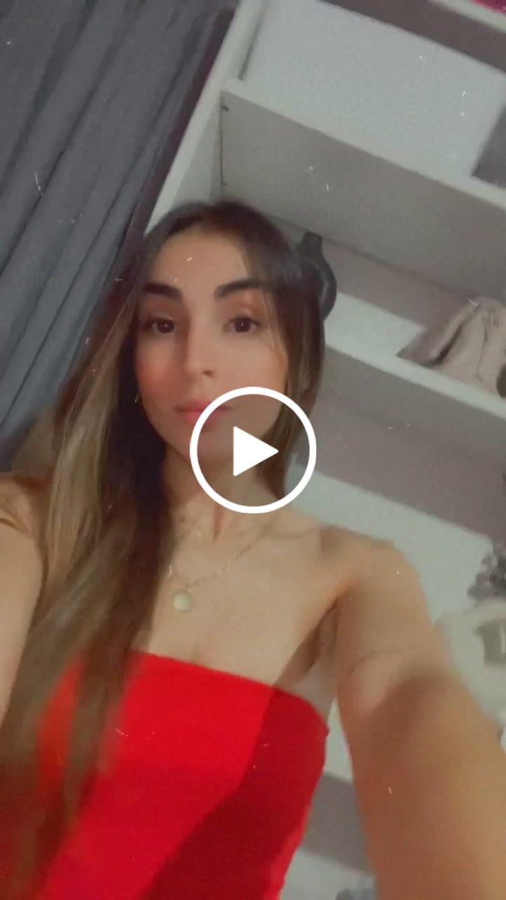 Customer video review of Collar Little Circles