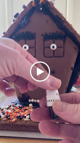 Customer video review of Halloween Advent Calendar