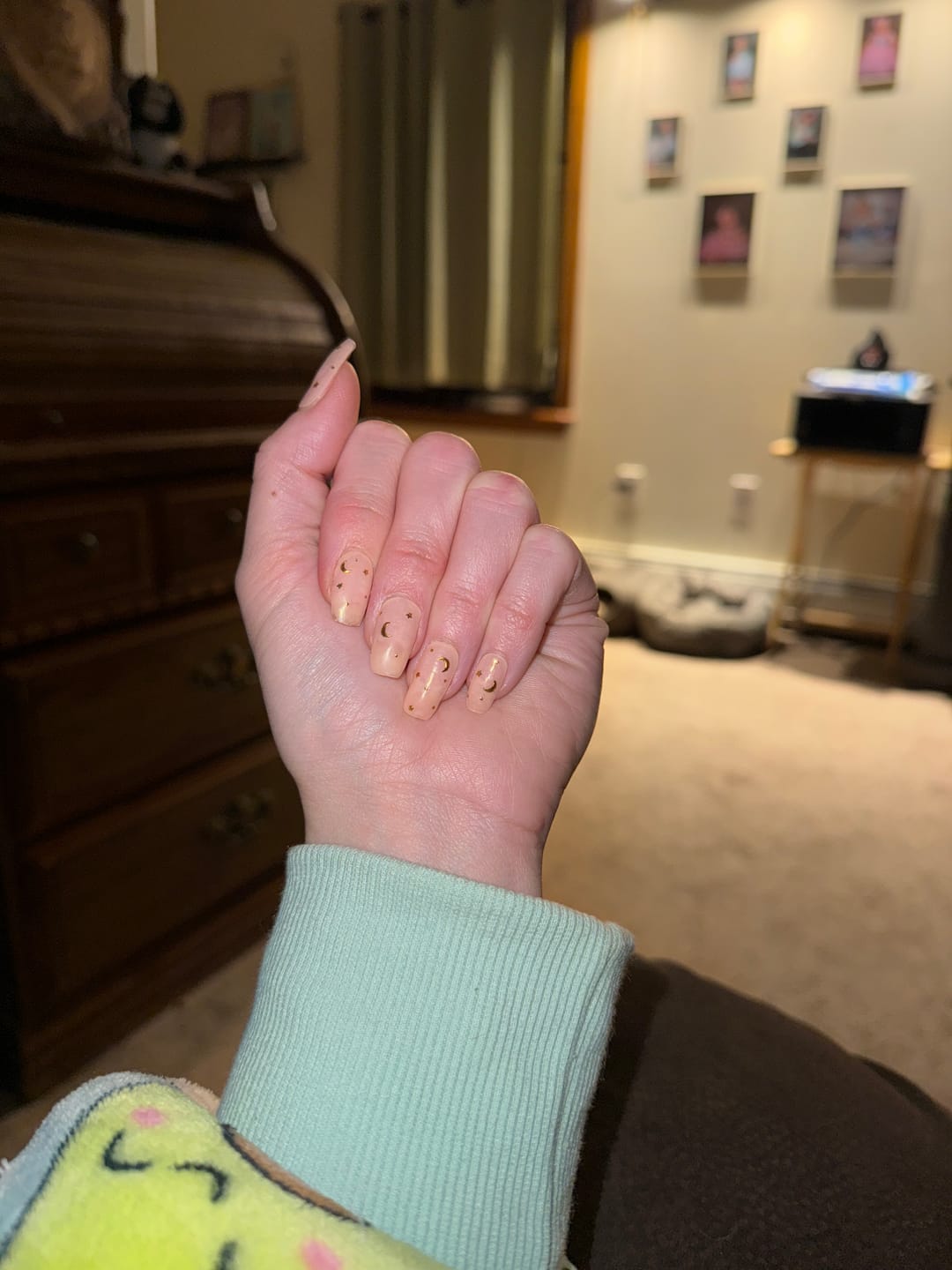 Customer photo review of Gold Moon Stars DIY Semicured Gel Nail Sticker Kit