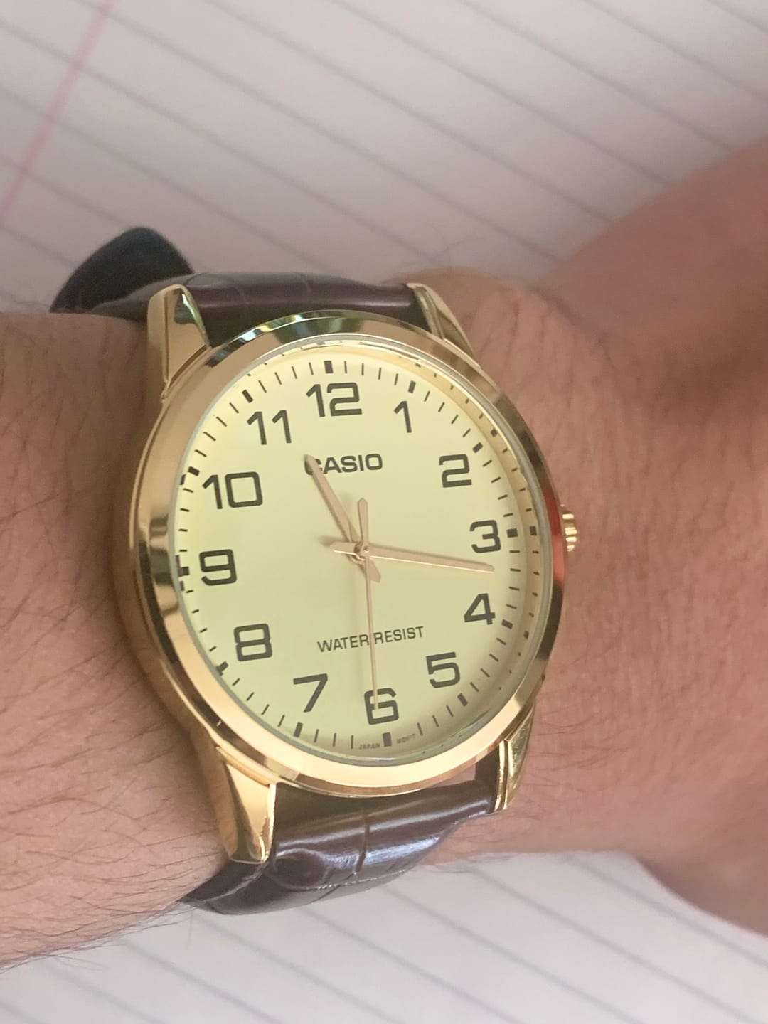 Customer photo review of Reloj Casio Análogo MTP-V001GL-9BUDF Dorado Correa de Cuero