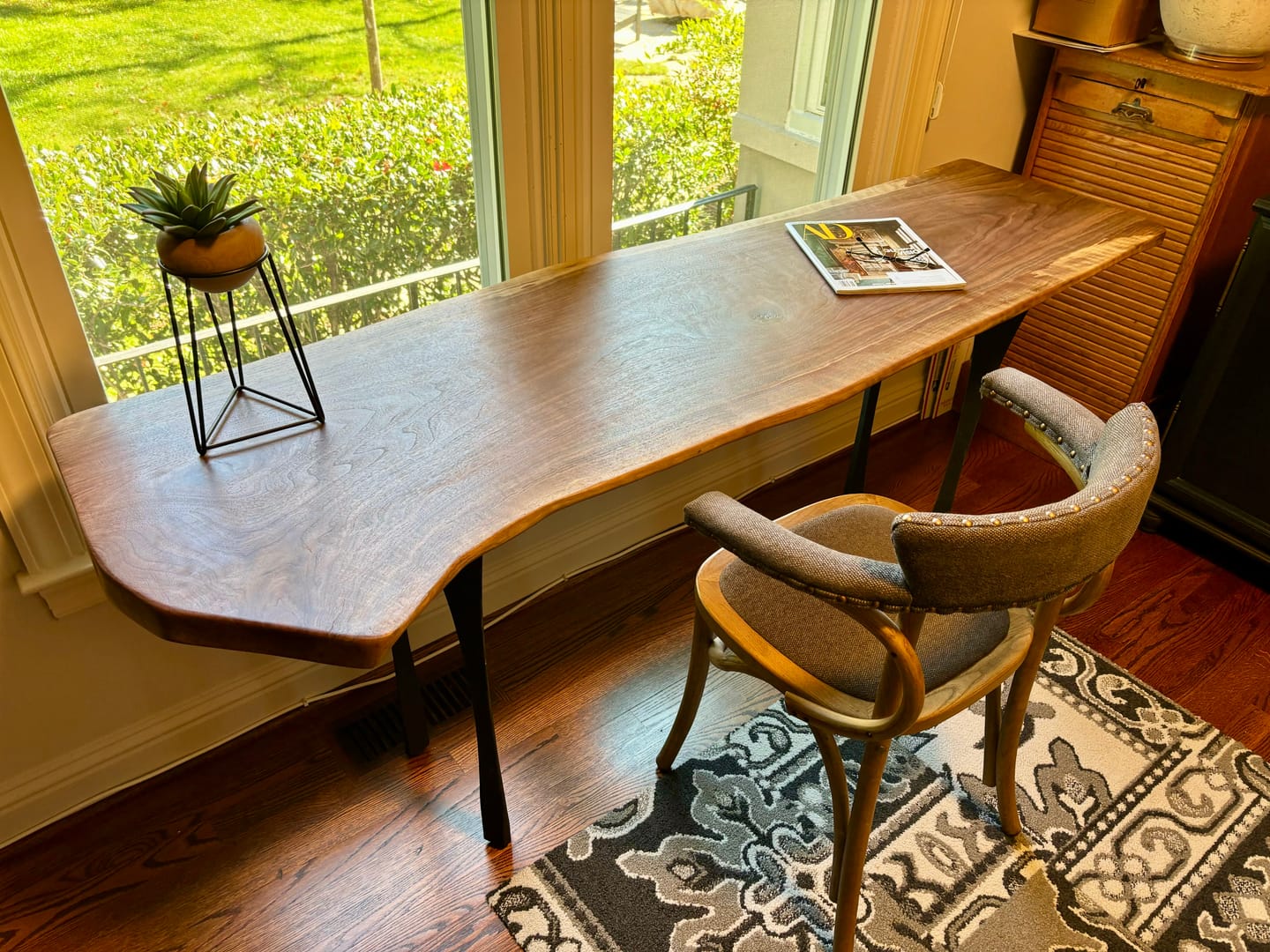 Customer photo review of Metal Table Legs - 501 Snello 28"H