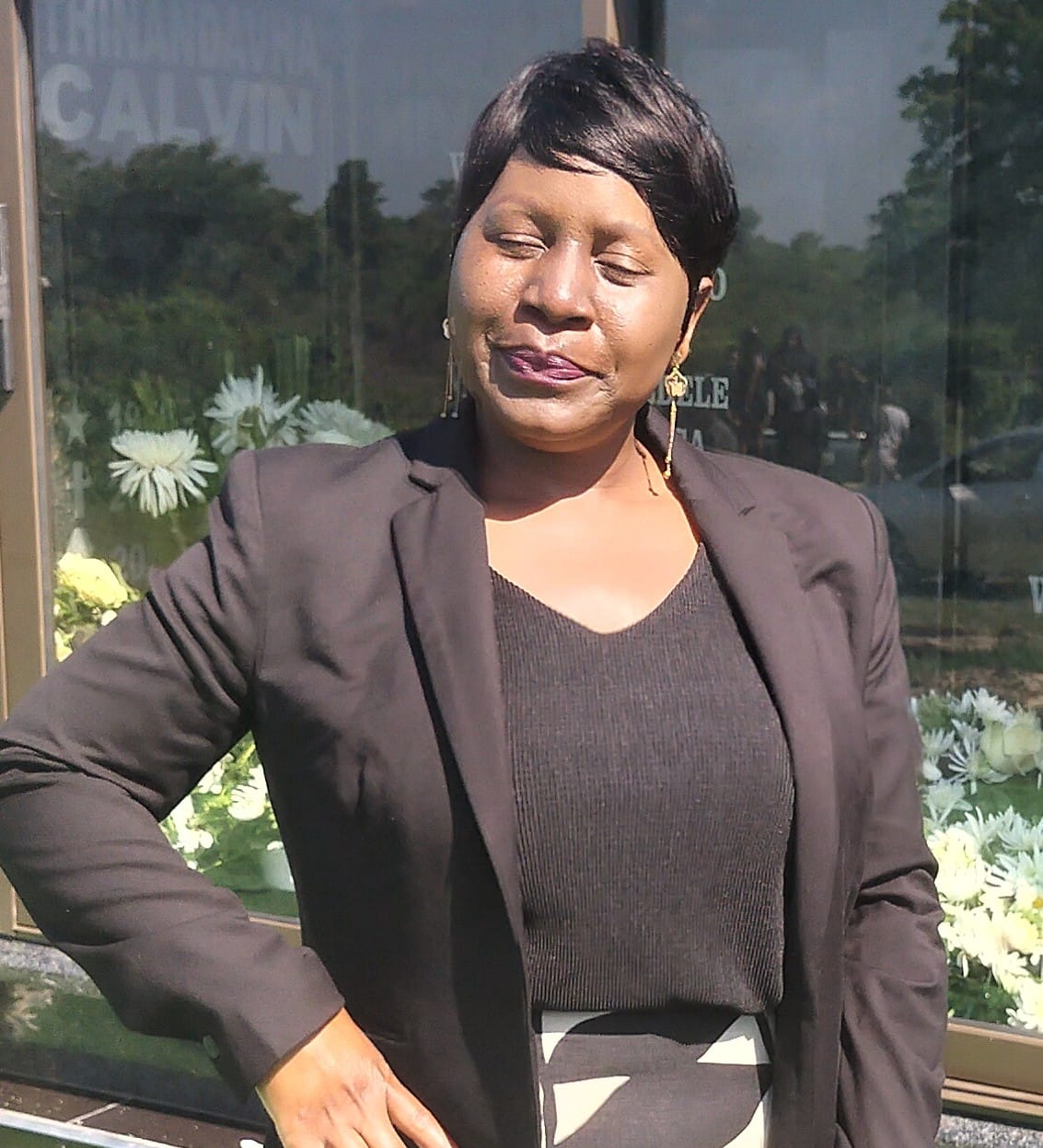Customer photo review of Chic Pixie Cut Wig - Trendy and Natural Human Hair