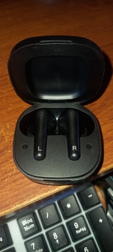 Customer photo review of Audifonos Genius HS-M910BT Inalambricos Bluetooth 5.3, reduccion de ruido, control tactil, 300 horas, tipo-C Blanco
