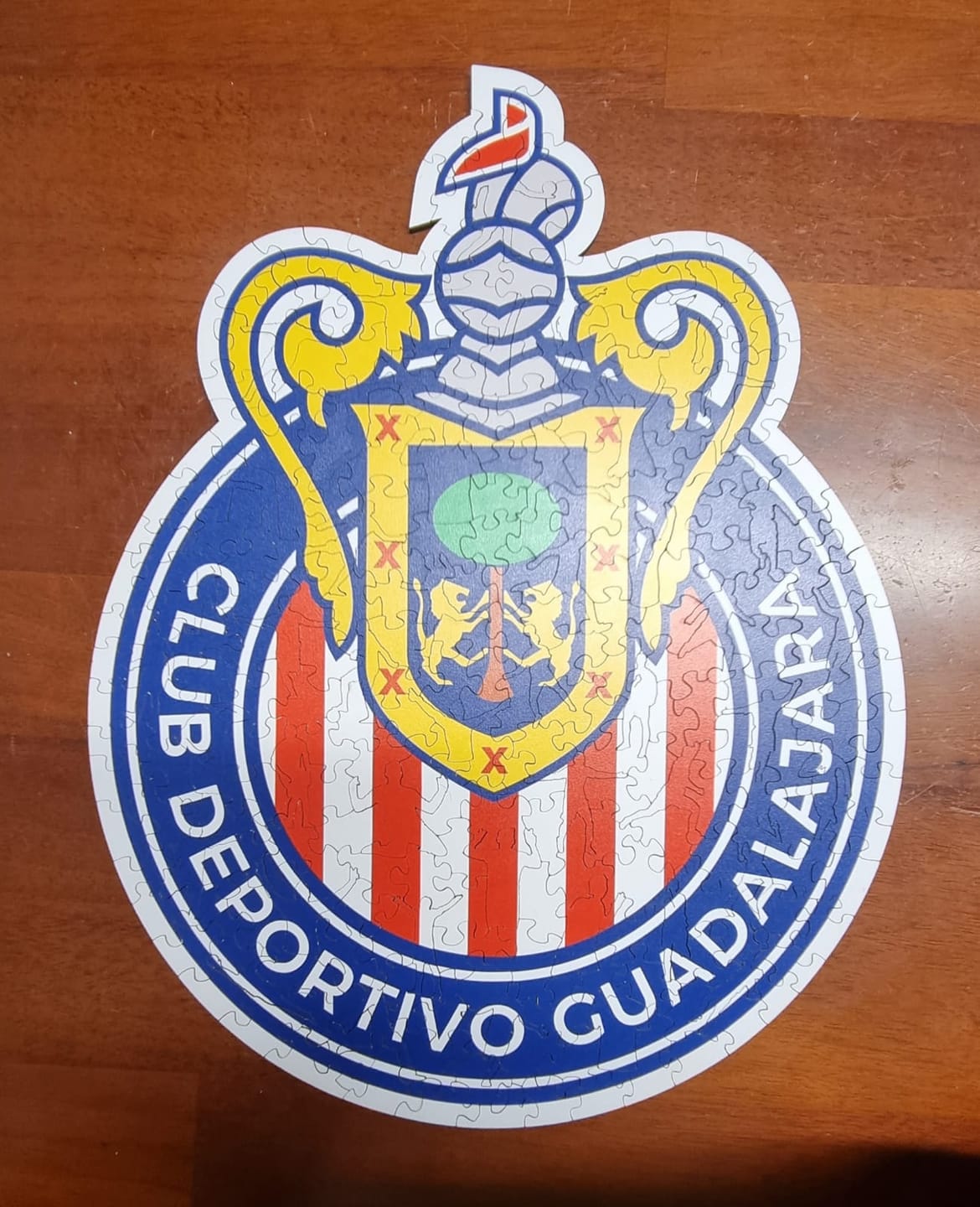 Customer photo review of Chivas Guadalajara® Logo - Rompecabezas de Madera