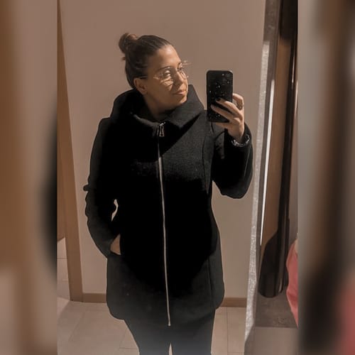 Customer photo review of Giacca Valery con cappuccio