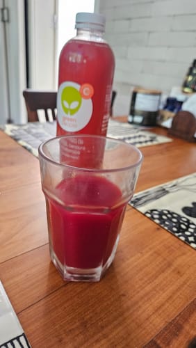 Customer photo review of Suco de Laranja, Cenoura e Beterraba - 100% natural