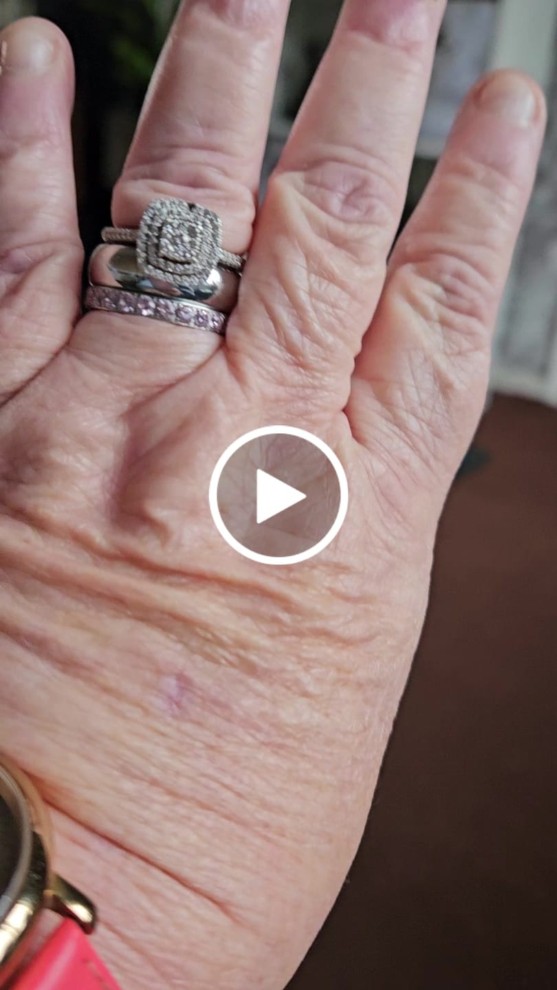 Customer video review of Light Pink Stone White Gold 3mm Full Glitz Ring