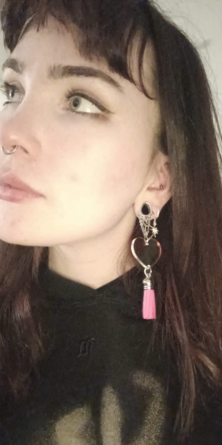Customer photo review of Triple Love Yksivärinen