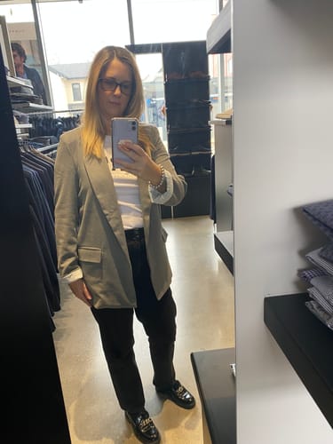 Customer photo review of Josephine Blazer