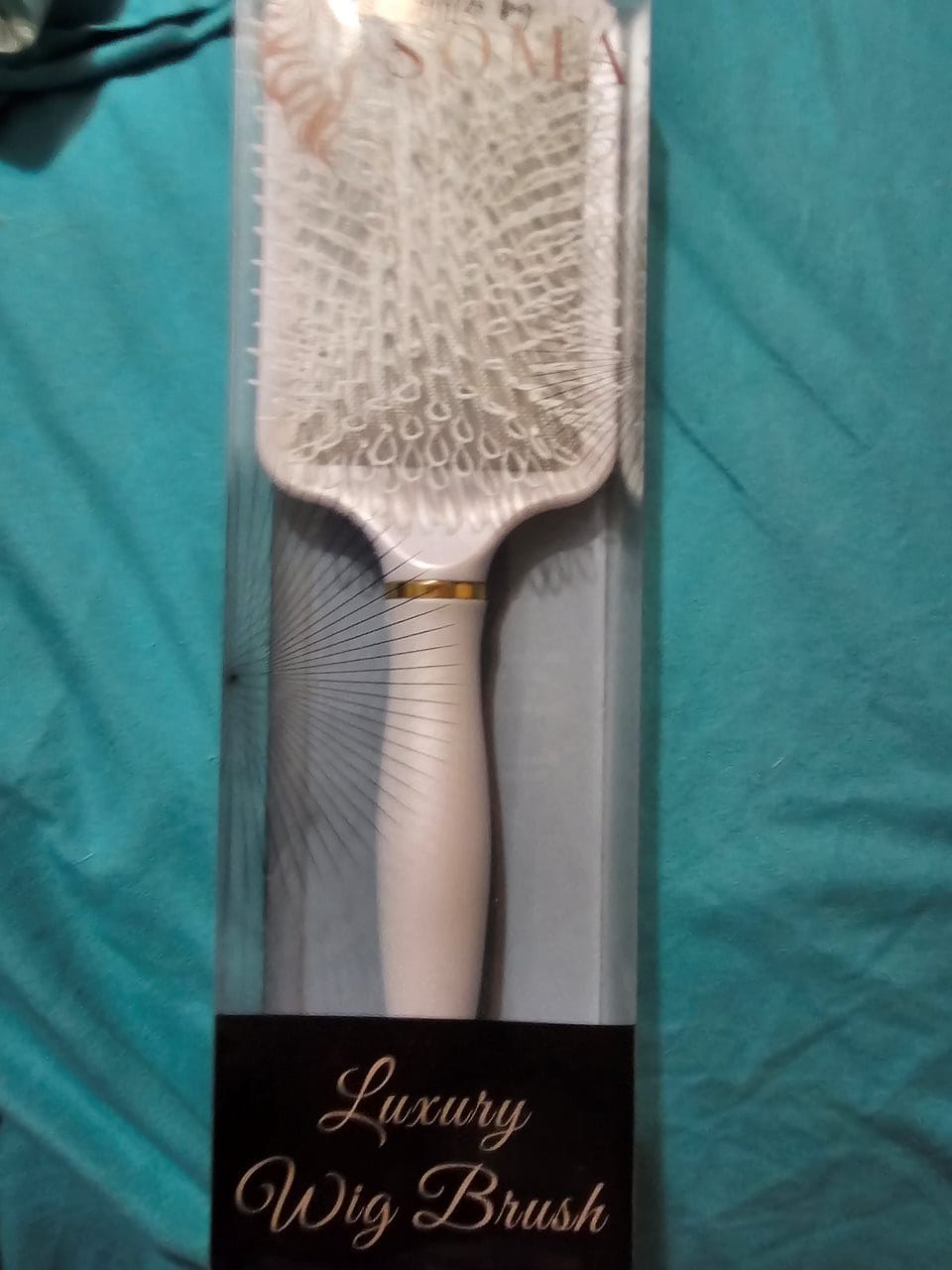Customer photo review of Luxury Wig Brush