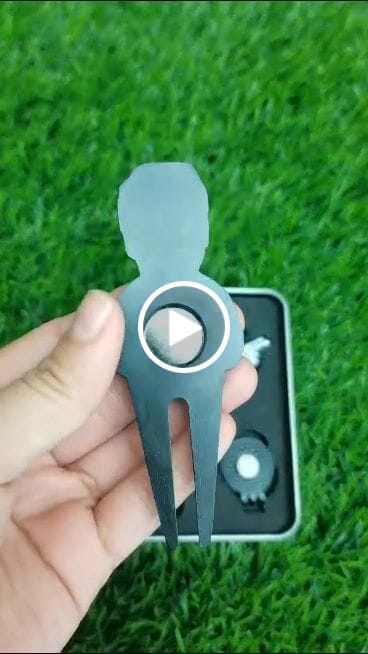 Customer video review of Shooter Divot Tool and Ball Marker Set
