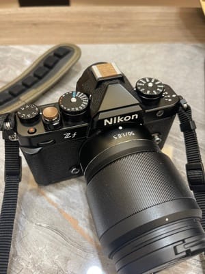Customer photo review of Nikon ZF Hotshoe Cover Shutter Button Set Leica Q3 Fujifilm