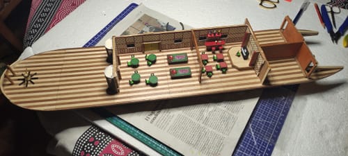 Reseña con foto de un cliente sobre Maqueta Barco Mississippi