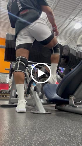 Customer video review of 'Death Before Dishonor’ [Boxy Fit Tee]