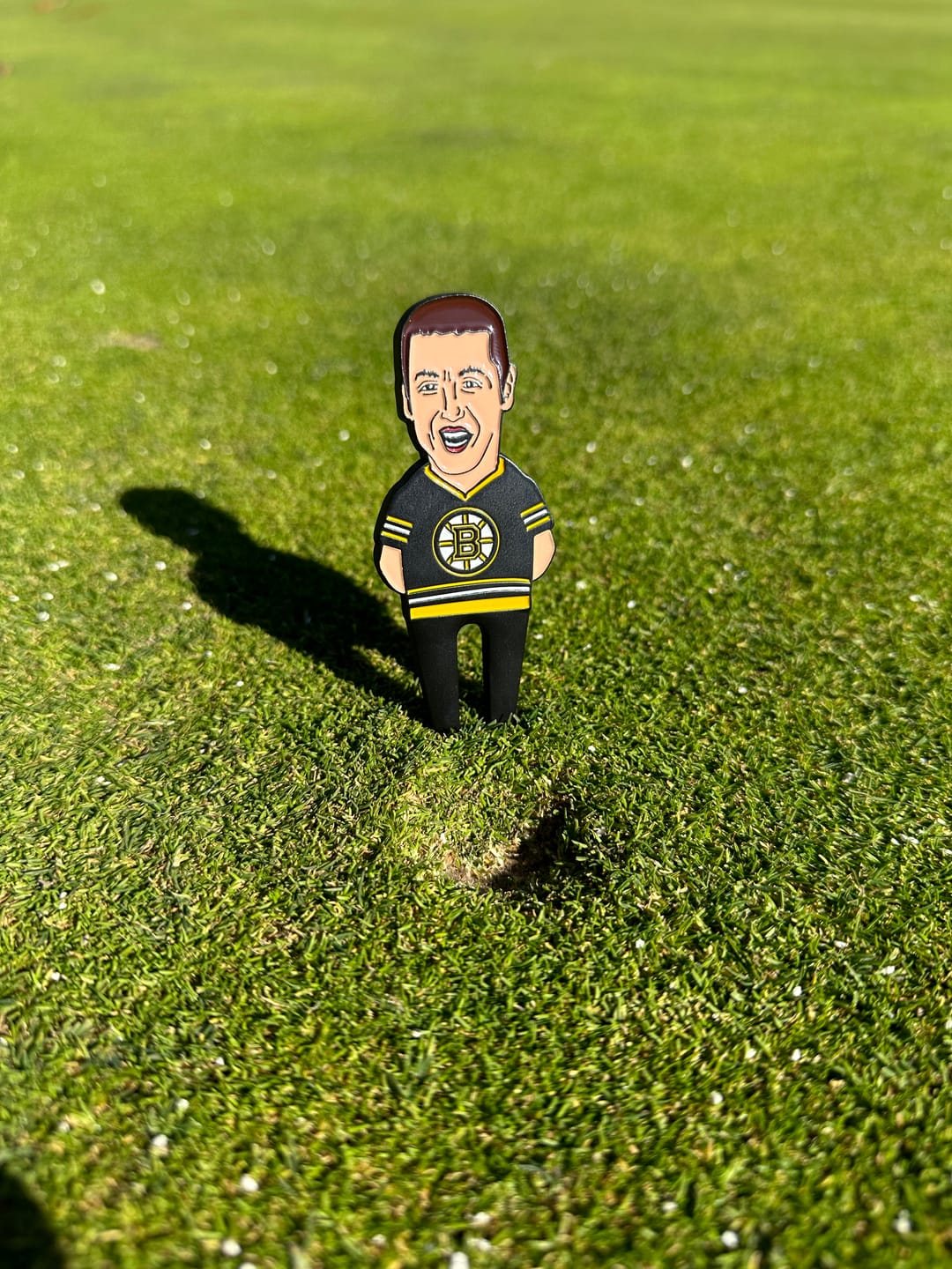 Customer photo review of Happy Divot Tool and Ball Marker Set