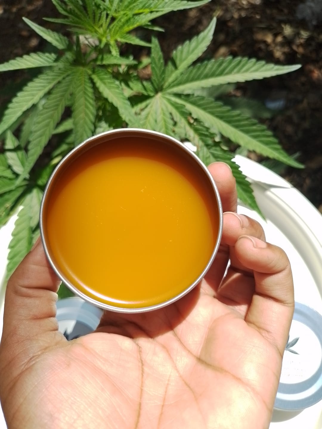 Customer photo review of 90 ml Tin Container with Lid (75 grams) - Silver