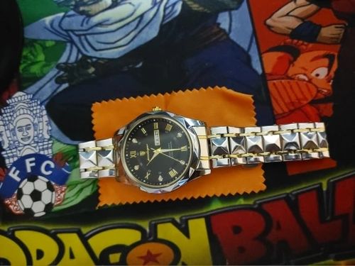 Customer photo review of POEDAGAR Elégance Quartz          - Modèle 615 -