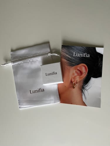 Customer photo review of Le vrai piercing Amalya