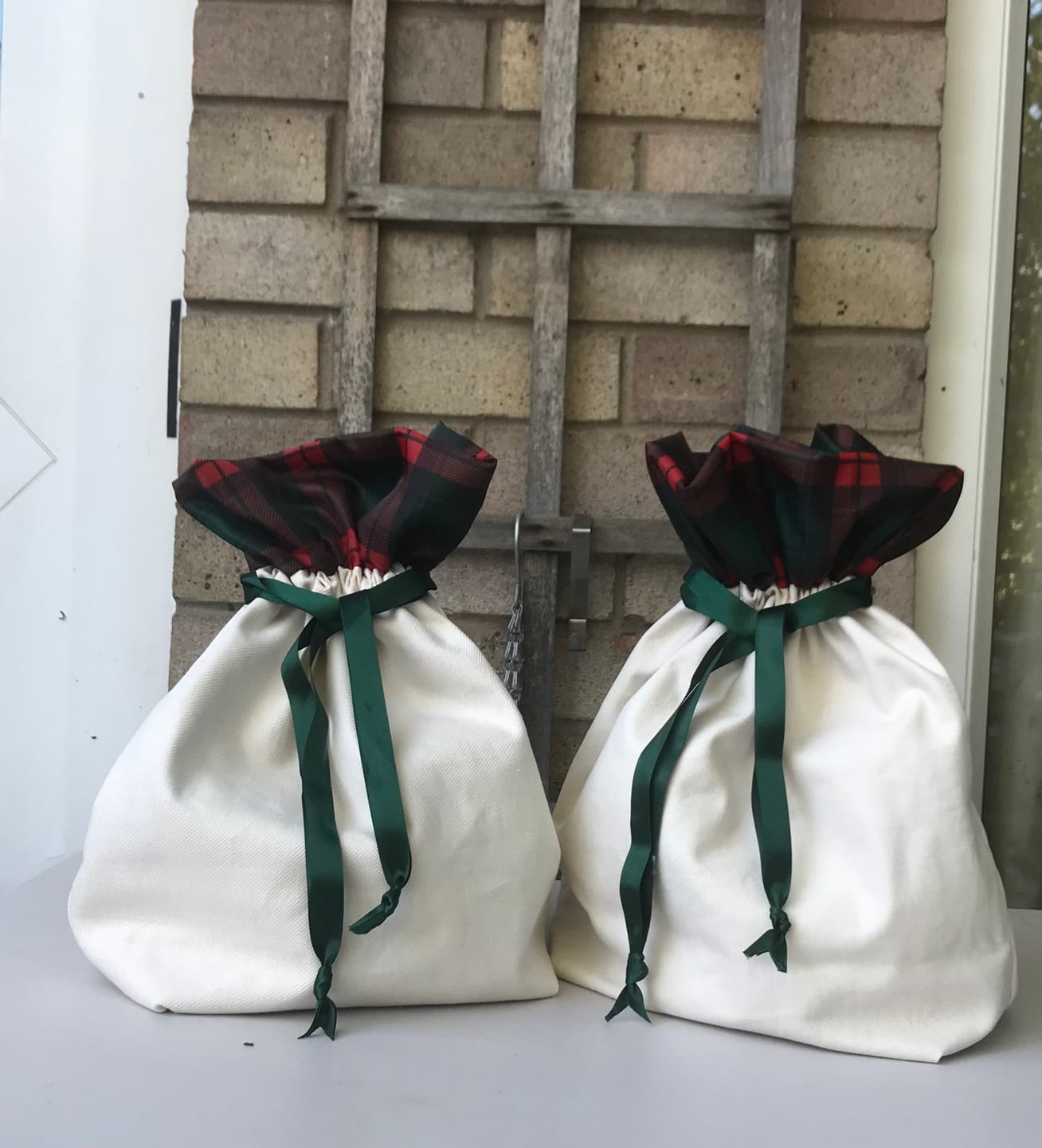 Customer photo review of Red and Green Tartan Polyester Lining Fabric
