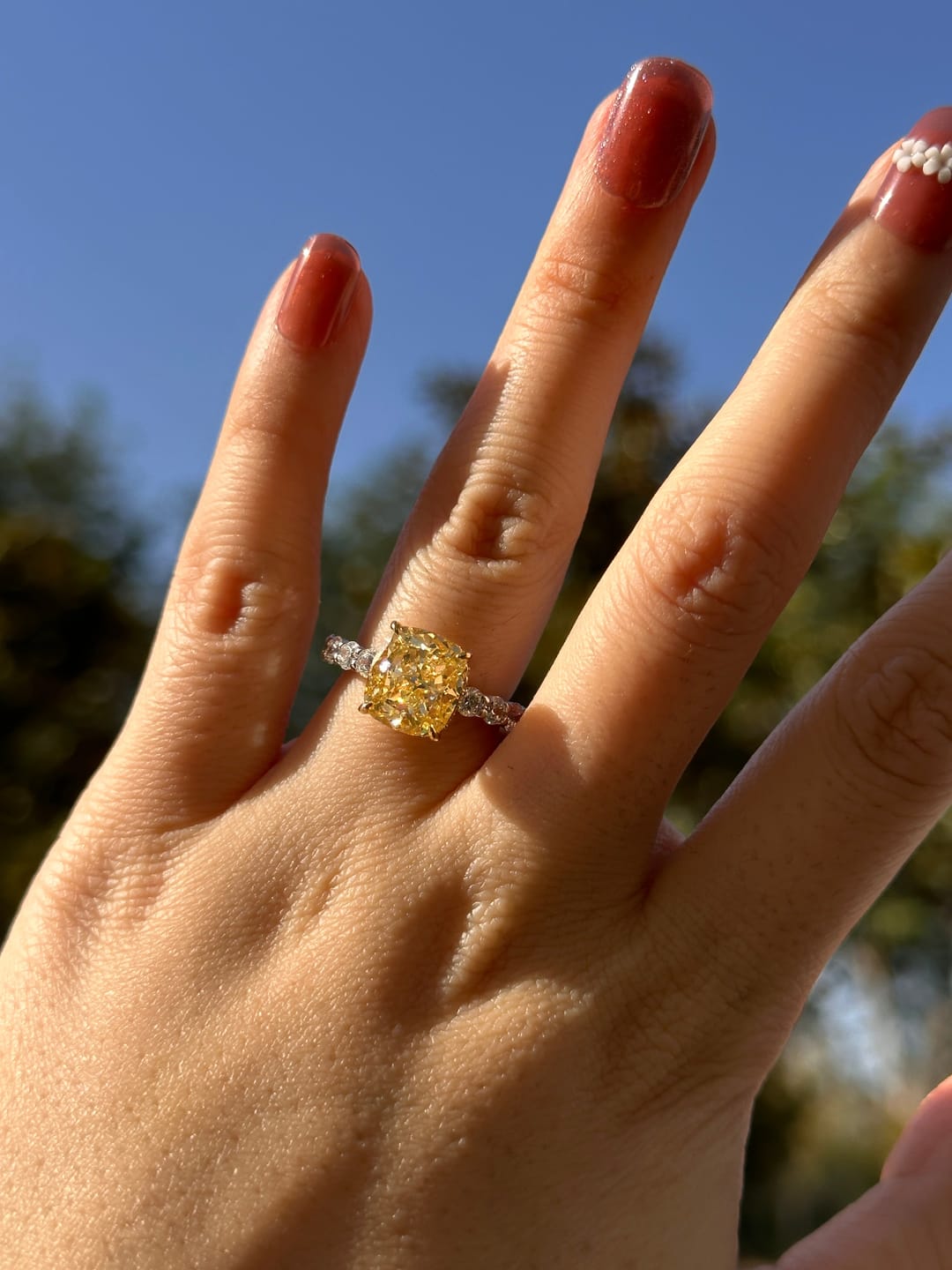 Customer photo review of Louily Stunning Two-tone Cushion Cut Yellow Sapphire Engagement Ring