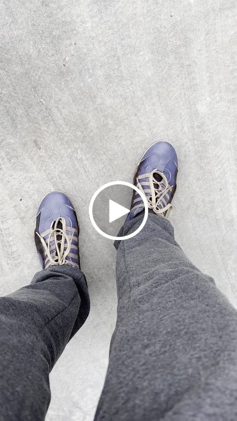 Customer video review of Men's GrandPrix Sneaker in Laguna Seca (Ocean Blue and Sand)