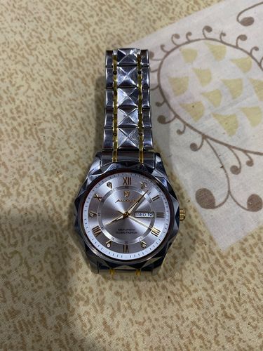 Customer photo review of POEDAGAR Elégance Quartz          - Modèle 615 -