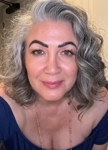 Customer photo review of Reusable Adhesive Eyelashes (50% OFF)