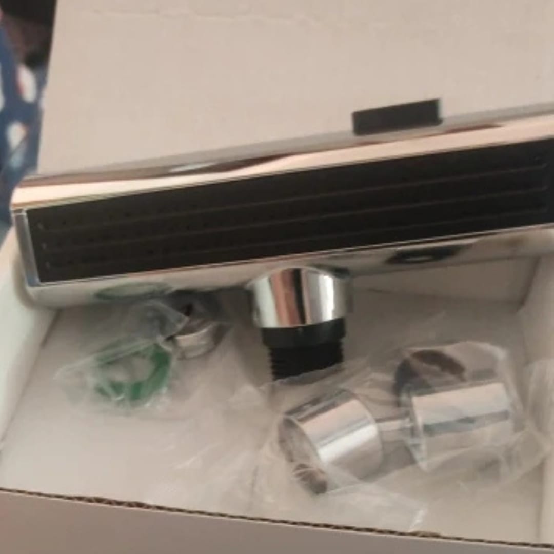 Customer photo review of NexH2O - Universaladapter für Wasserhähne mit drei Strahlmodi