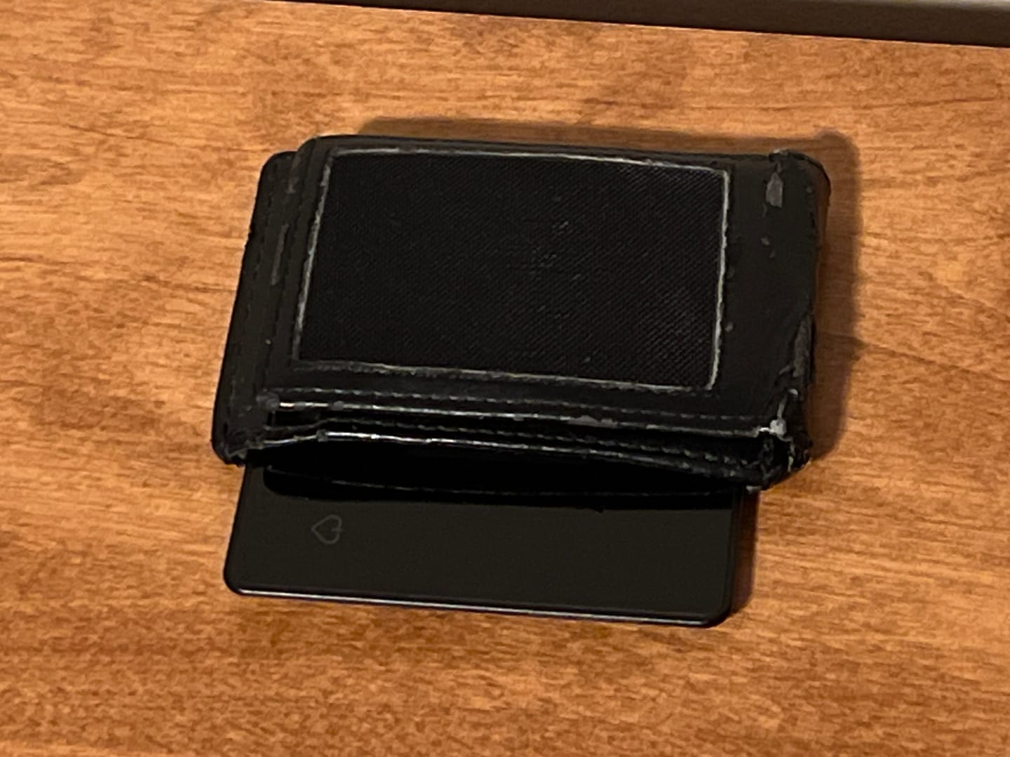 Customer photo review of AceCard - Apple Find My